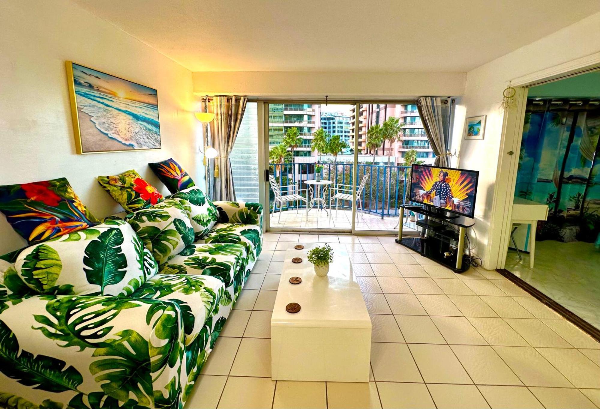 Waikiki 2 Bedrooms, 1 Bath, Free Parking, Sleep 6 檀香山 外观 照片